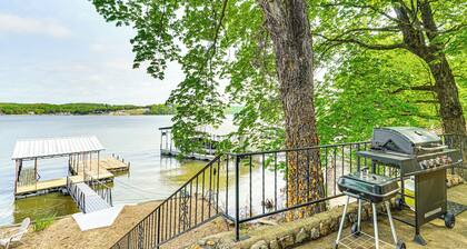Waterfront Yard, Dock + Game Room: Linn Creek Home