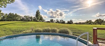 Williamstown Gem w/ Private Pool & Hot Tub!