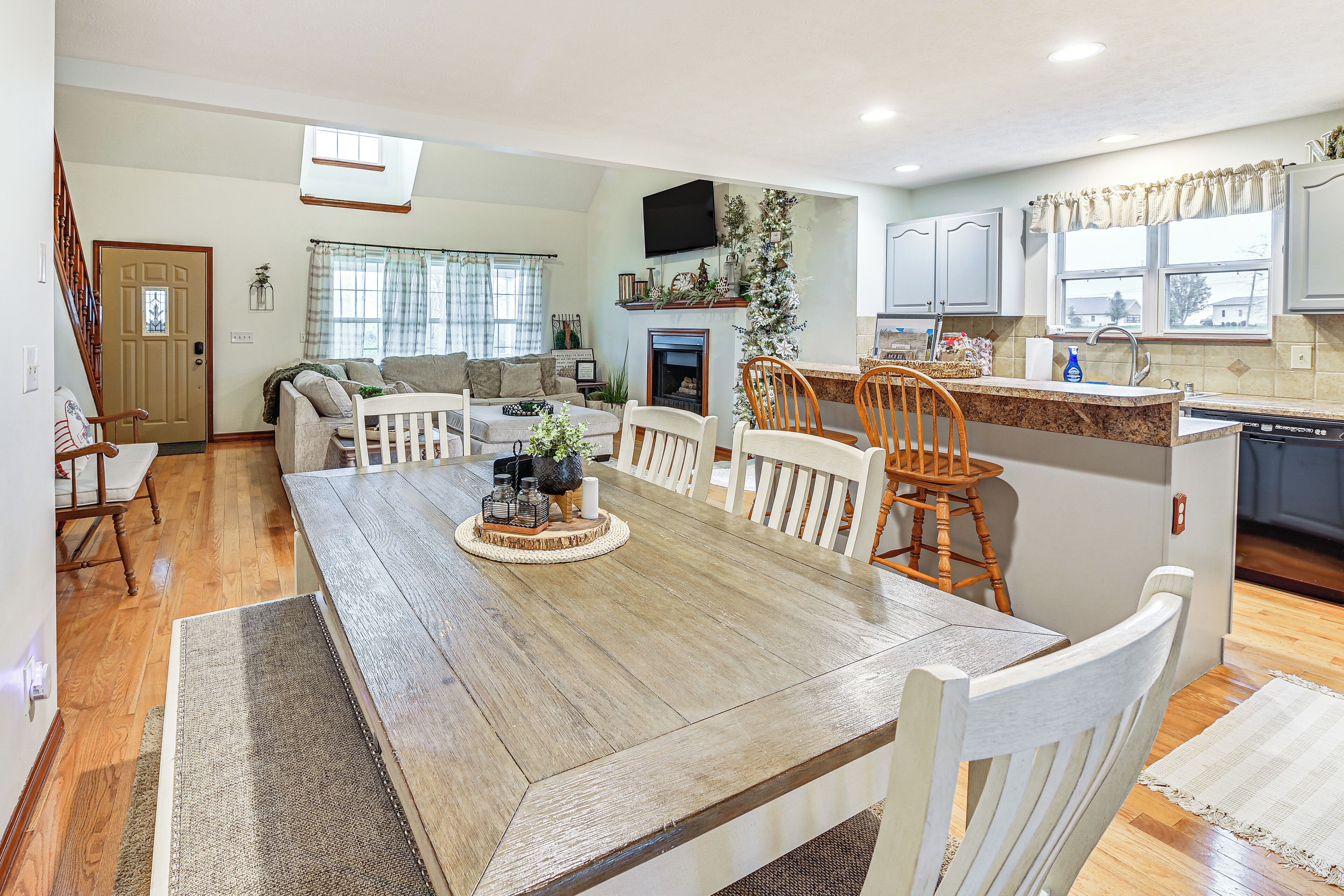 House (4 Bedrooms) | Interior