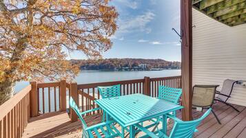 Apartment (3 Bedrooms) | Front of property