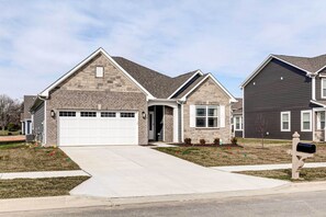 House (3 Bedrooms) | Interior - Spacious Home w/ Patio Near Fishers! (Fortville)