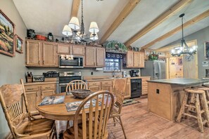 Casa (2 Bedrooms) | Interior