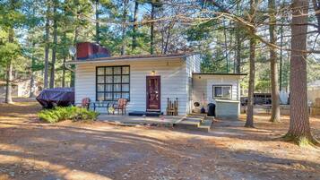 Rumah (2 Bedrooms) | Bagian depan properti