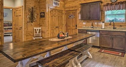 Branson West Cabin w/ Pool Access & Golfing