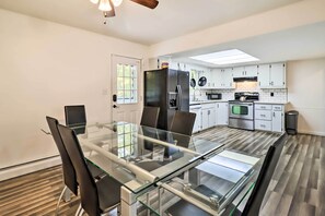 單棟房屋 (3 Bedrooms) | 內部