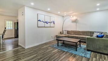 Casa (3 Bedrooms) | Interior