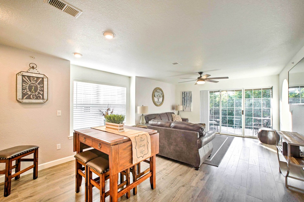 Walk-in Condo: Amenities, 3 Mi to Branson Landing!