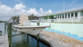 House (3 Bedrooms) | Property amenity