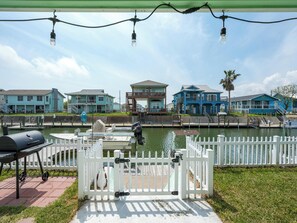 Property amenity - Pelican Cove by Miss Kitty’s (Rockport)