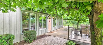 'mimis Place' ~ Ohio Countryside Duplex w/ Deck