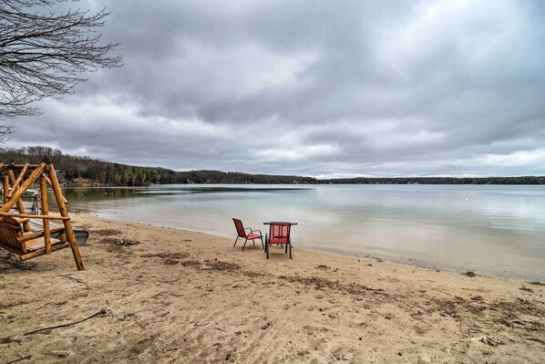 Cottage (3 Bedrooms) | Interior - All Season Big Bear Lake House, Walk to Beach (Johannesburg)