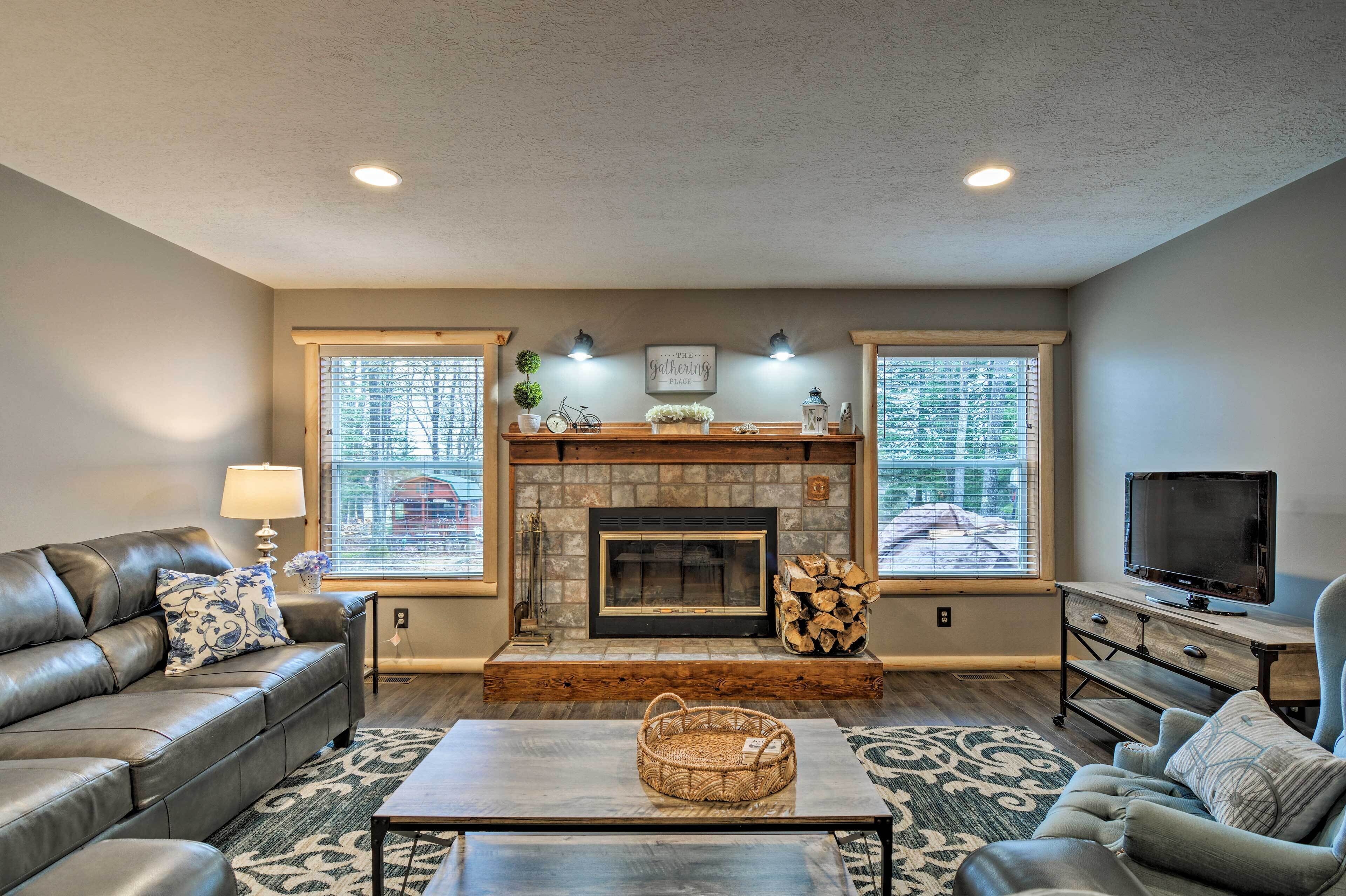 All Season Big Bear Lake House, Walk to Beach