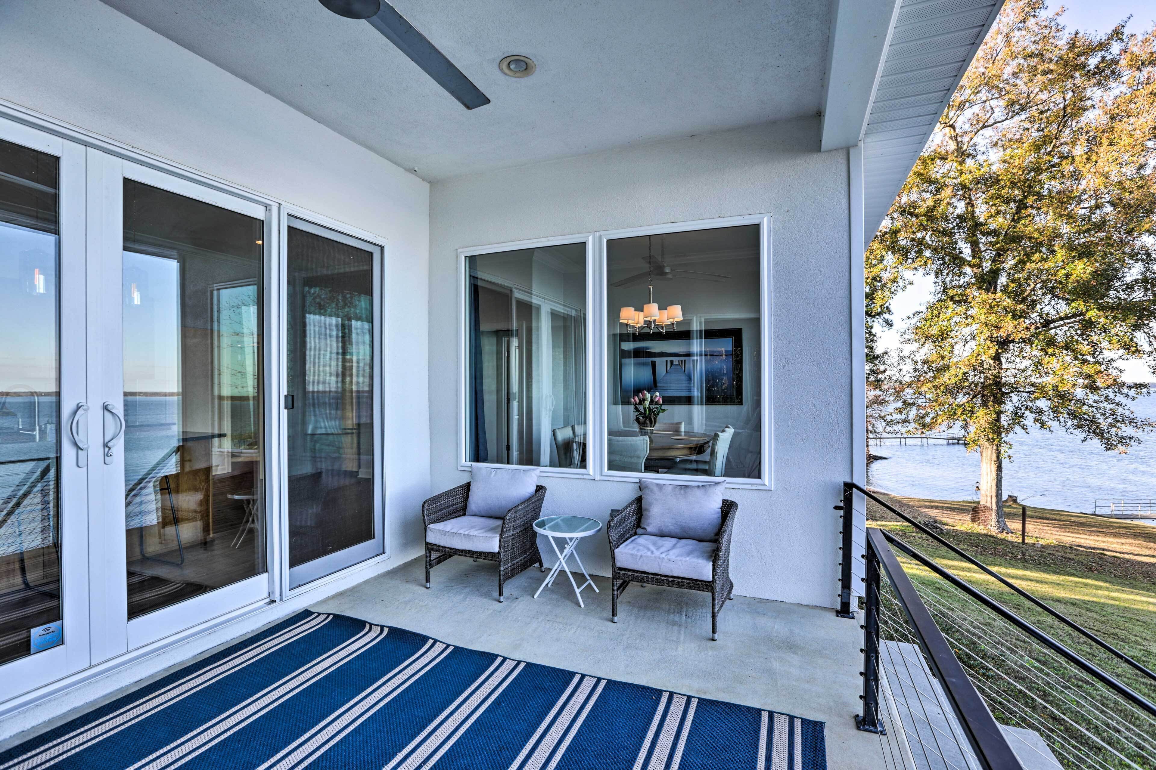 Beautiful Waterfront Getaway w/ Dock!