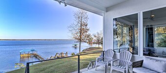 Beautiful Waterfront Getaway w/ Dock!