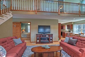 House (3 Bedrooms) | Interior - Auburn Vacation Rental Home Near Owasco Lake! (Auburn)