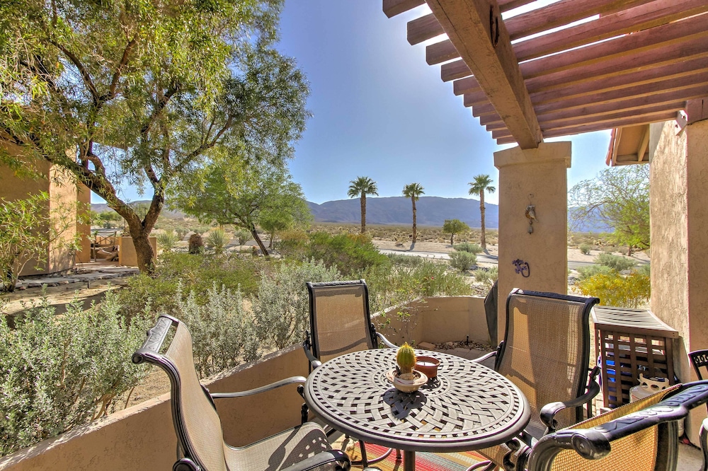 Borrego Springs Condo w/ Private Hot Tub & Views!