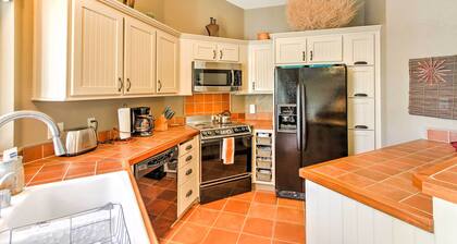 Borrego Springs Condo w/ Private Hot Tub & Views!