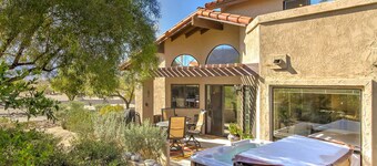 Borrego Springs Condo w/ Private Hot Tub & Views!