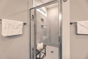 Huoneisto (3 Bedrooms) | Sisätilat