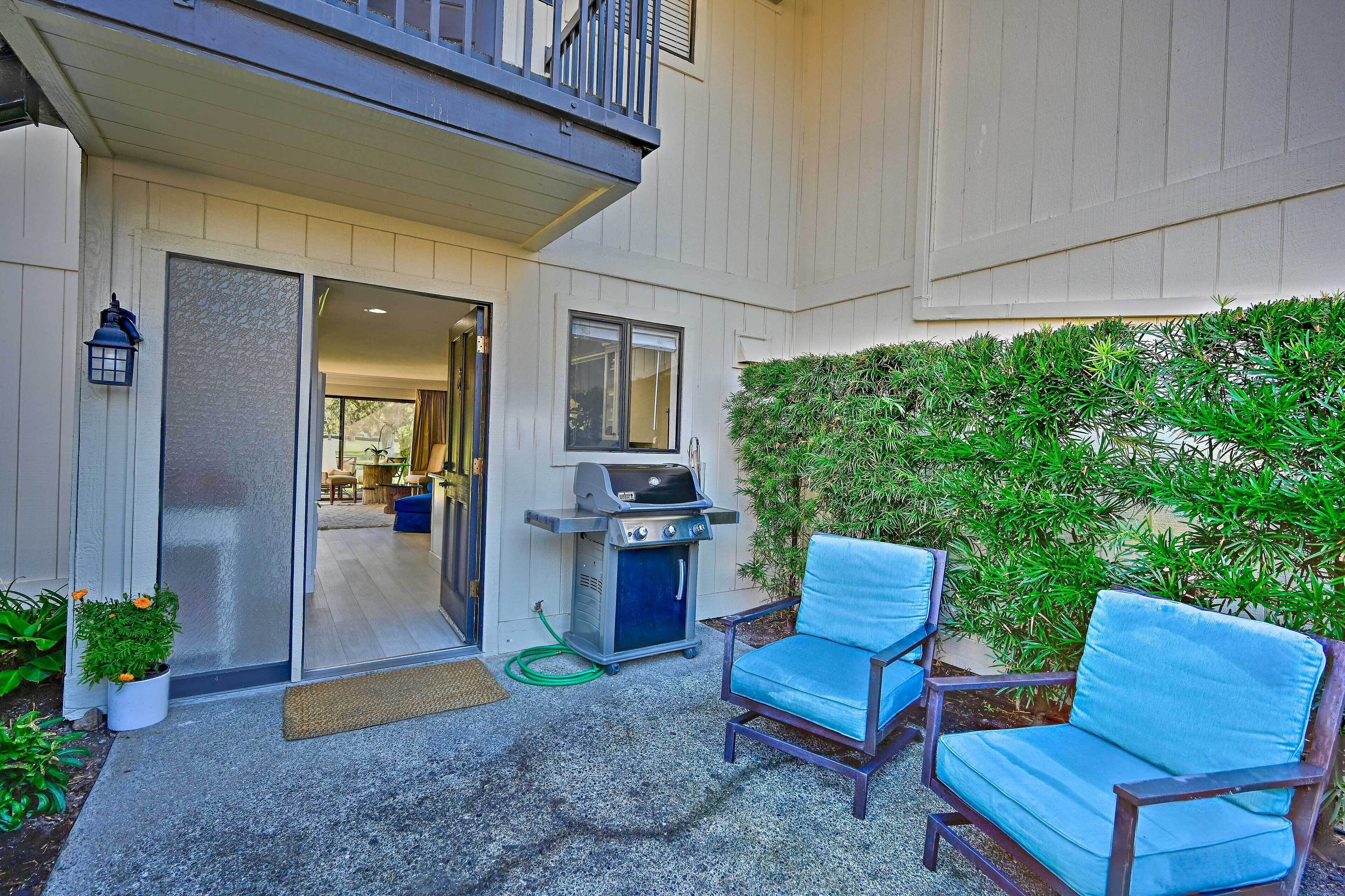 Bright & Airy Napa Condo W/patio on Golf Course!