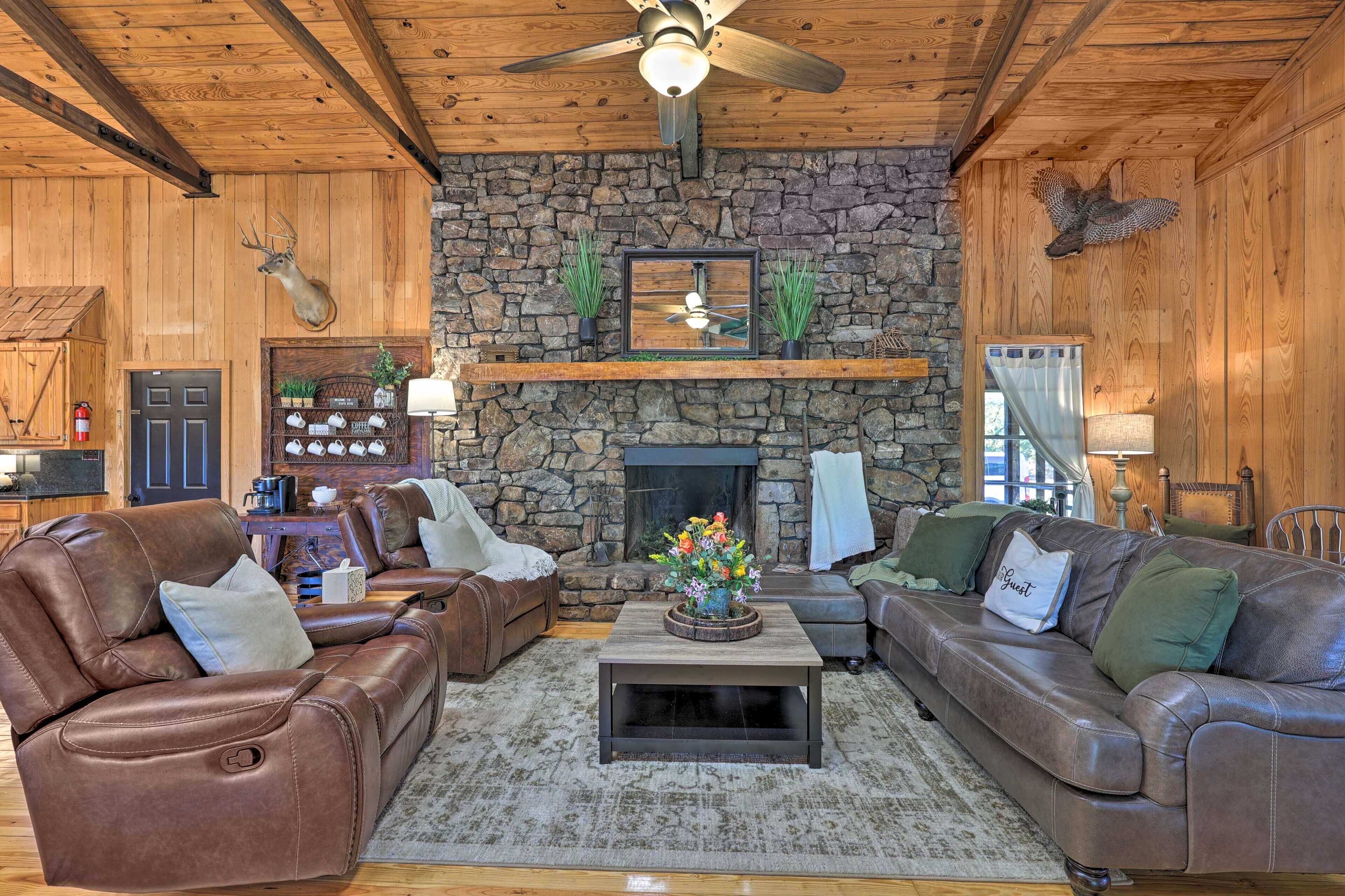 Rumah (2 Bedrooms) | Interior