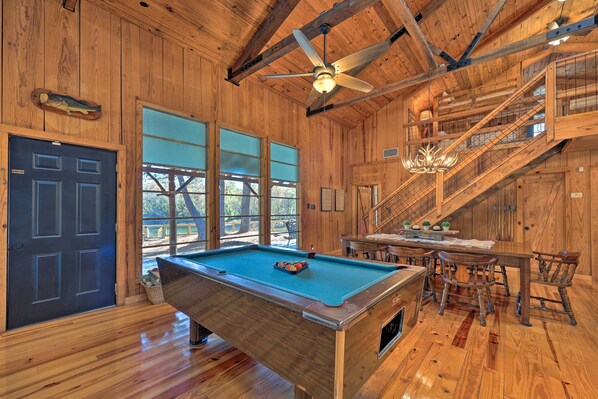House (2 Bedrooms) | Interior