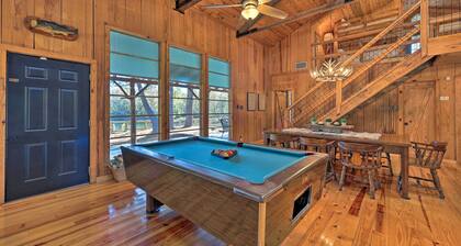 Waterfront Deck: Home on Ouachita River!
