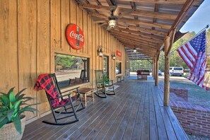 Interior - Waterfront Deck: Home on Ouachita River! (Arkadelphia)