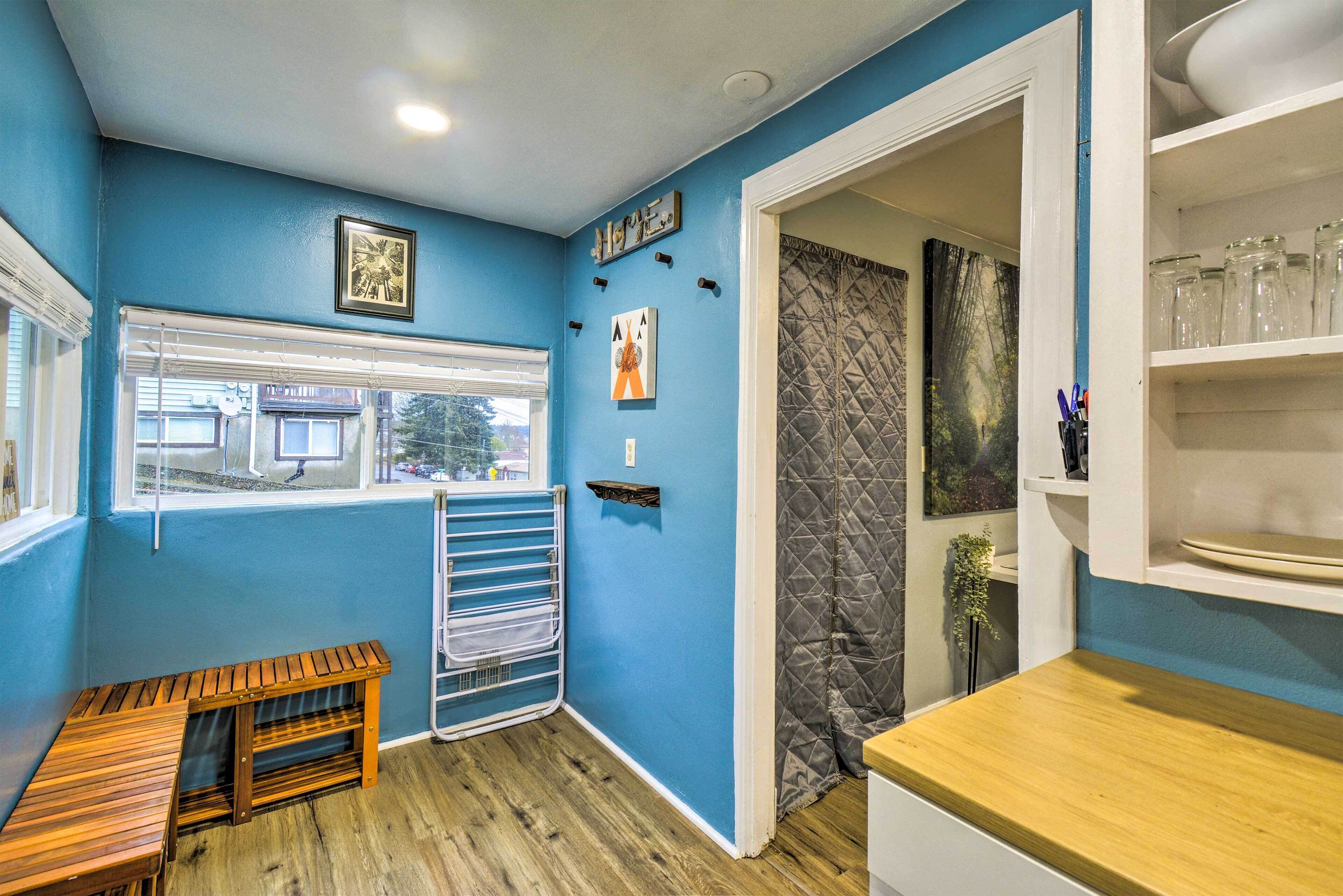 Bremerton Apt ~ 2 Mi to Boardwalk & Breweries