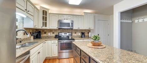 Ev (5 Bedrooms) | İç mekân