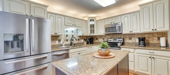 Cadiz Abode w/ Decks, Fire Pit, & Lake Access