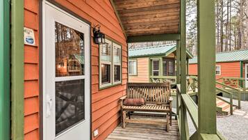 House (1 Bedroom) | Interior