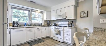 Charming Old Saybrook Cottage < 1 Mi to Beach