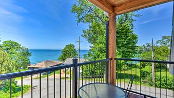 ู
ูุฒู (3 Bedrooms) | ุงูู
ูุดุฃุฉ ู
ู ุงูุฏุงุฎู