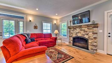 ู
ูุฒู (3 Bedrooms) | ุงูู
ูุดุฃุฉ ู
ู ุงูุฏุงุฎู