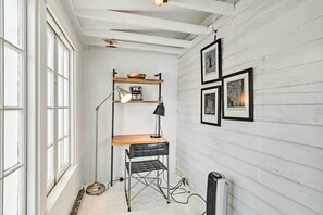 Apartment (0 Bedroom) | Interior