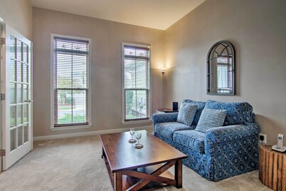 Great for Groups: Bayside Resort Home w/ Patio