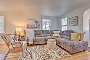 Interior - Central Boise Home Near Bsu, 1 Mi to Dtwn! (Boise)