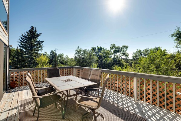 House (2 Bedrooms) | Front of property