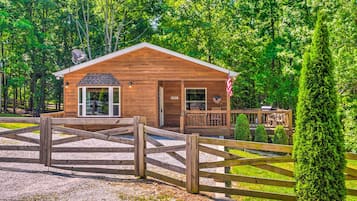 Cottage (2 Bedrooms) | Interior