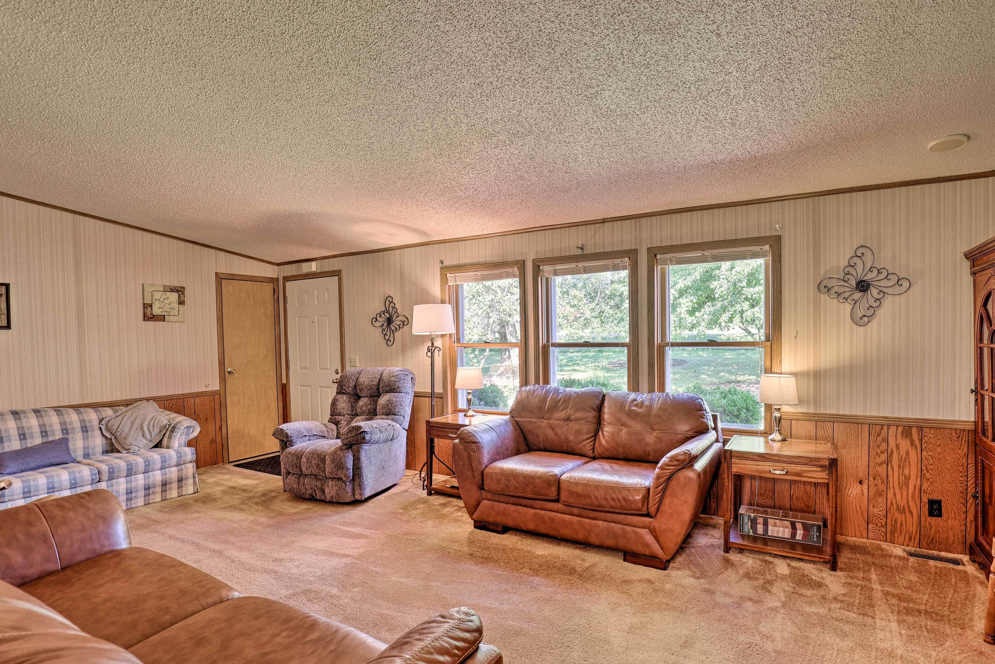 House (4 Bedrooms) | Interior