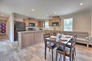 House (2 Bedrooms) | Front of property