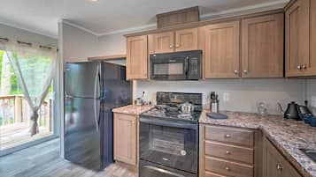 House (2 Bedrooms) | Bahagian dalam