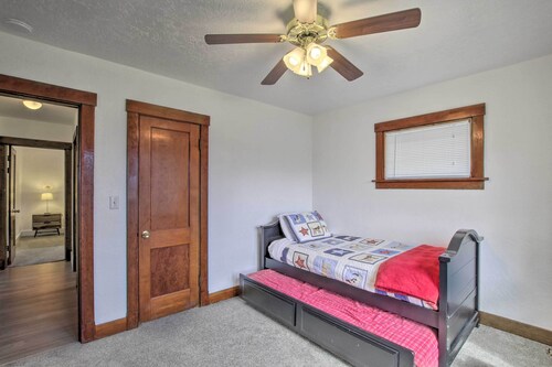 Convenient Preston Retreat w/ Private Yard!