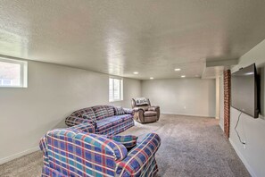 Interior - Convenient Preston Retreat w/ Private Yard! (Preston)