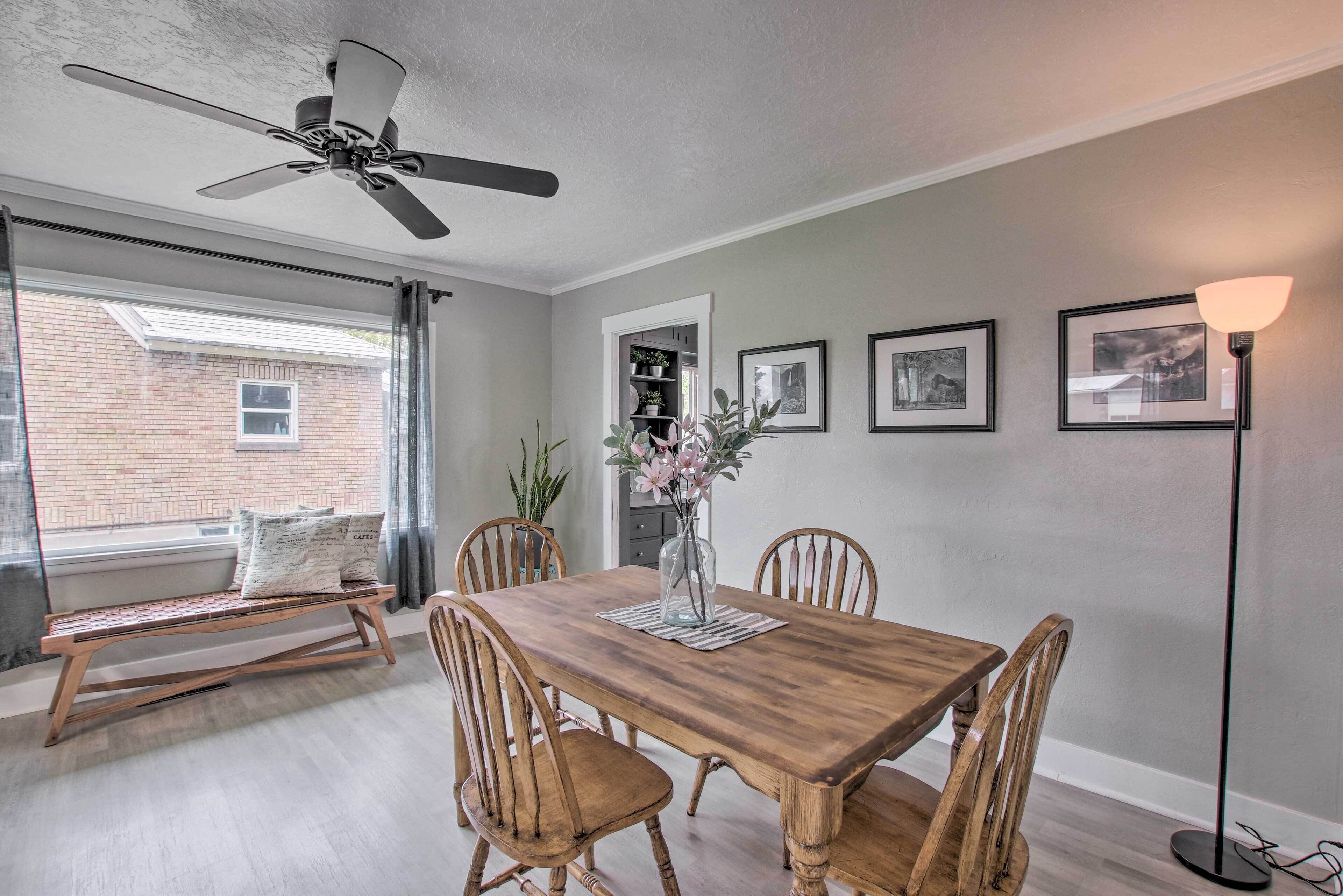 House (3 Bedrooms) | Interior