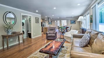 Chaumière (2 Bedrooms) | Intérieur