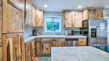 Cottage (2 Bedrooms) | Interior