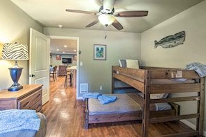 Cottage (2 Bedrooms) | Interior