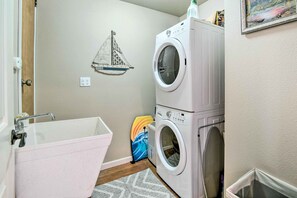 Cottage (2 Bedrooms) | Nội thất